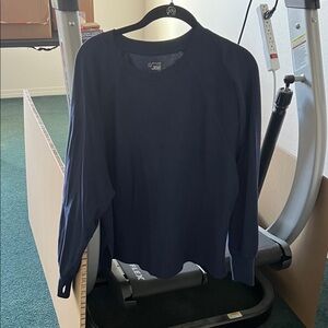 Aerie navy long sleeve shirt w/ cutouts for thumbs in Small